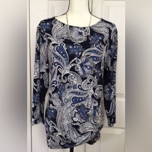 Ruby Rd. knot hem top